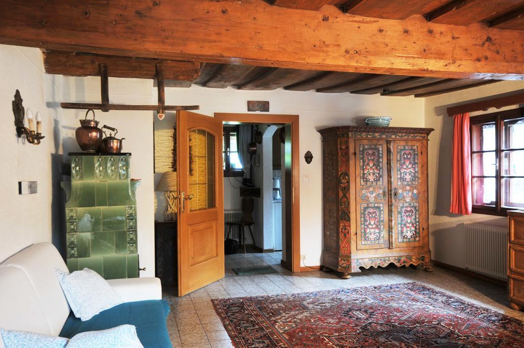 Haus Am Bach Villa Бад Клайнкирххайм Стая снимка